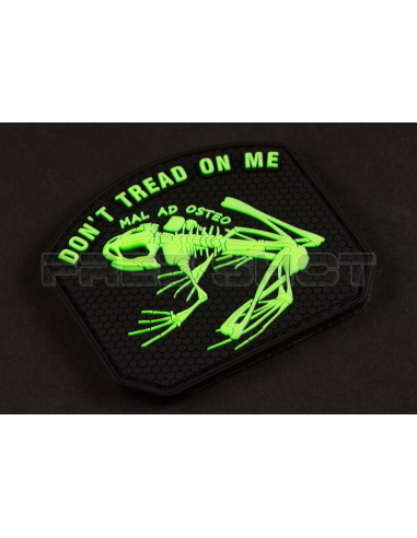 PATCH_TREAD_ON_ME_FROG_PVC_GLOW_2.png