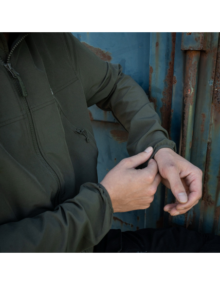 TF-2215_-_GIACCA_SOFTSHELL_Trail_1777805032_3.png