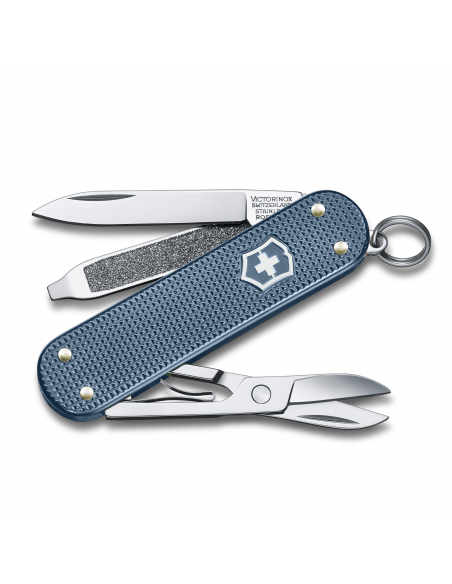 VICTORINOX_-_COLTELLO_Classic_SD_1781786666_0.png