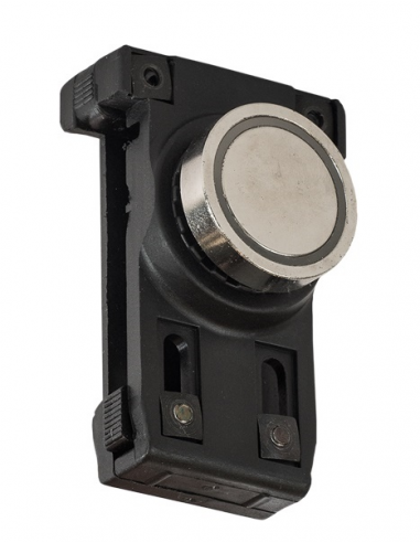sg_mag1_magnetic_pouch_with_special_speedclip_leto.jpg