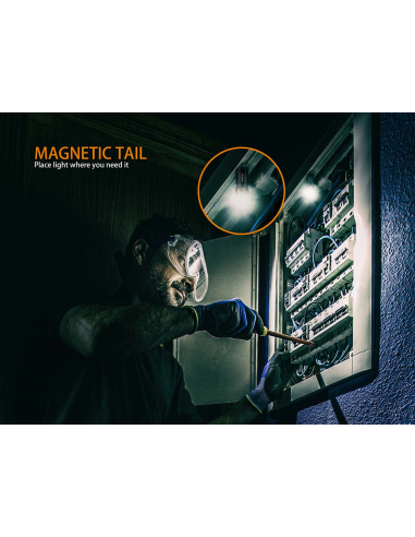 FENIX_E18R_TORCIA_LED_750_lumens_1598970822_4.png