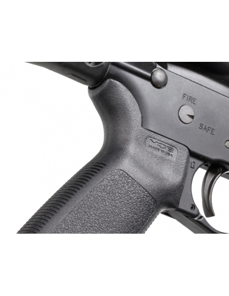 MAGPUL_MOE_AR15_GRIP_BLACK_MIL_S_1621018516_1.png